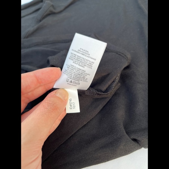 One Eleven London Tee - Picture 8 of 9